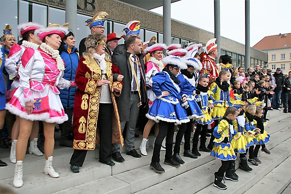 Schlüsselübergabe 11.11.2019