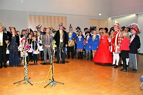 Schlüsselübergabe 11.11.2019